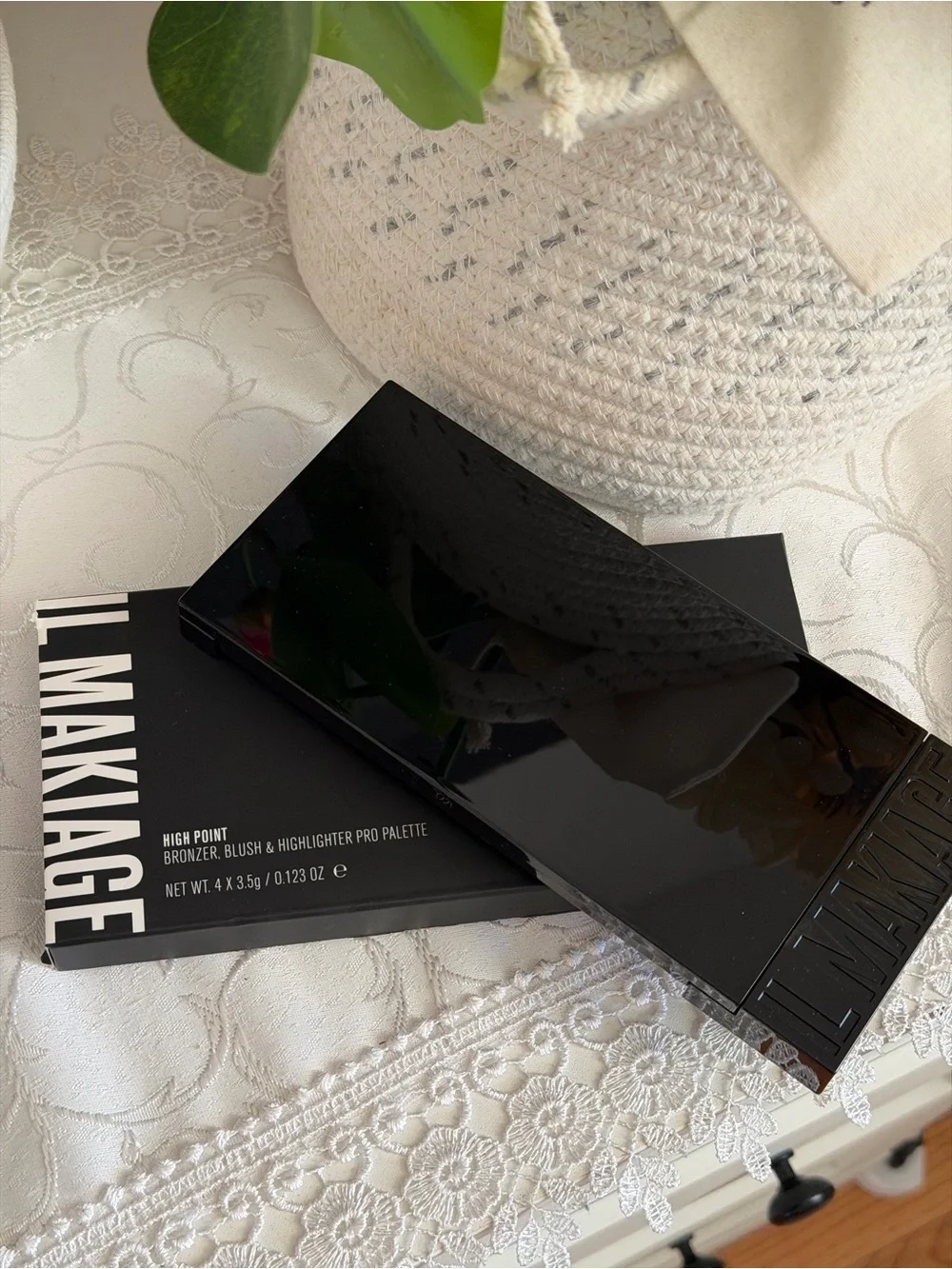 IL MAKIAGE High Point Bronzer Palette in Warm Tan Bronze